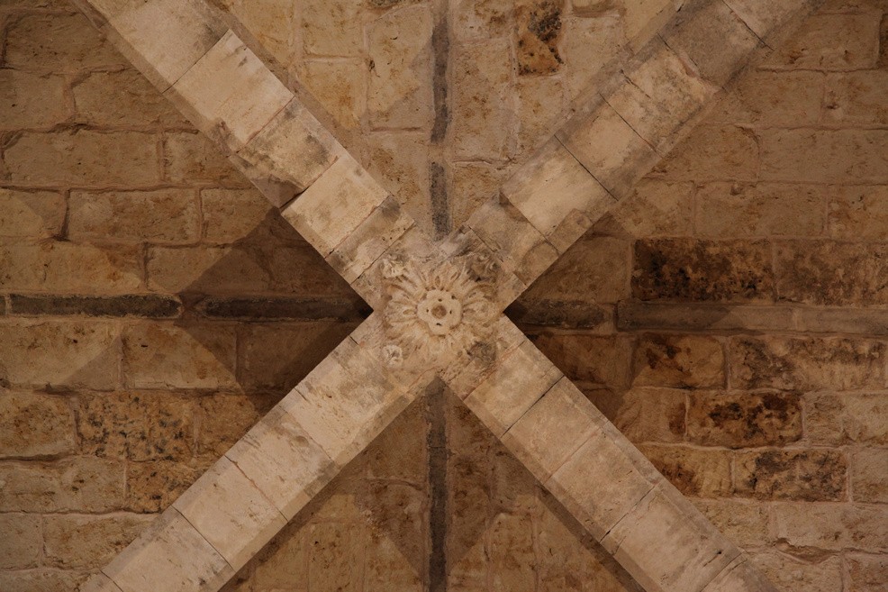 Castel del Monte: dettaglio delle sale